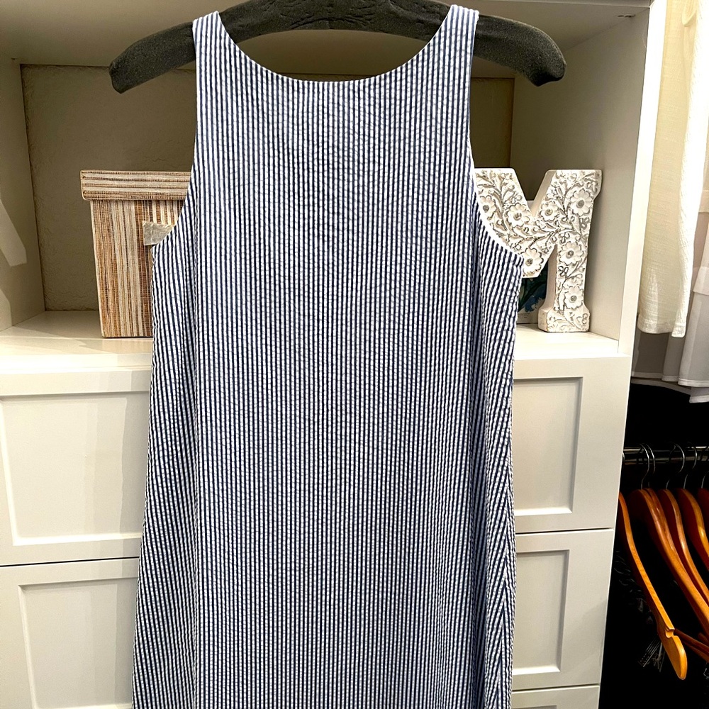 Vineyard Vines dress